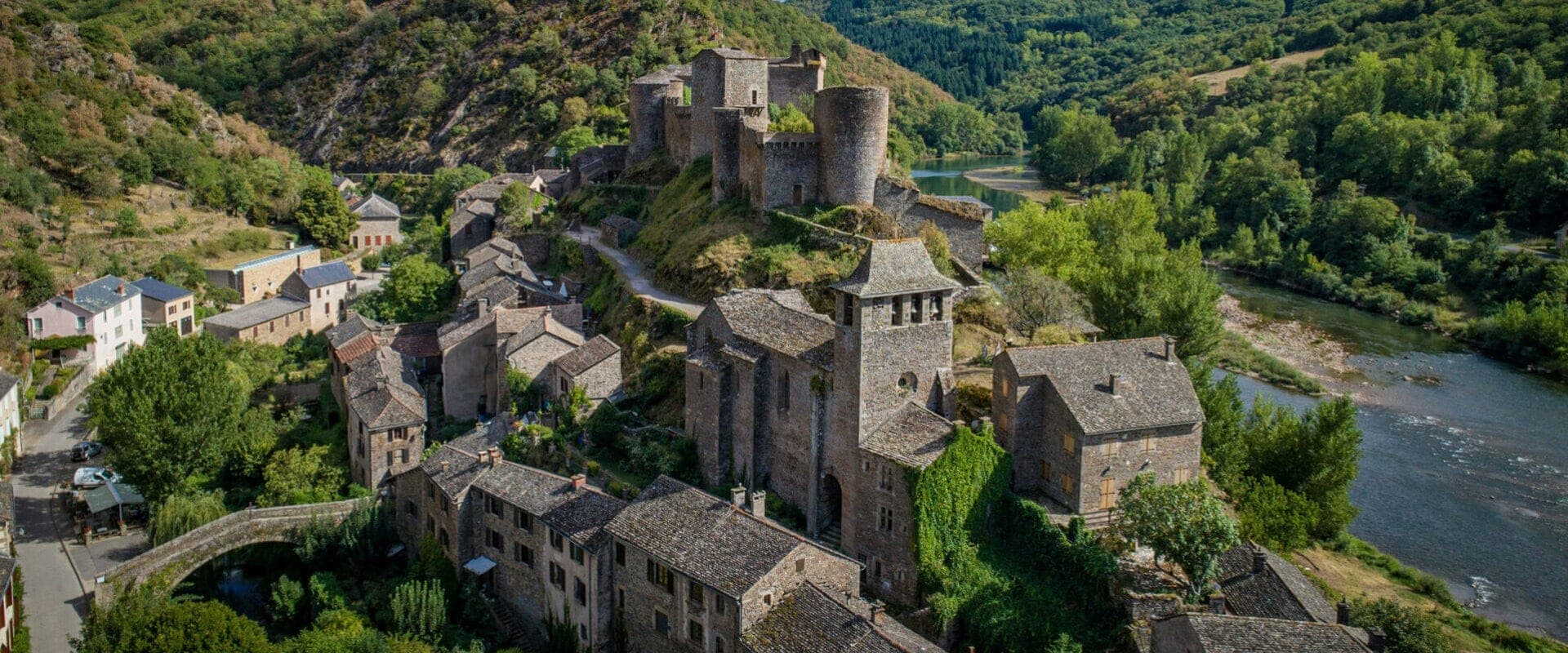 Brousse le Château